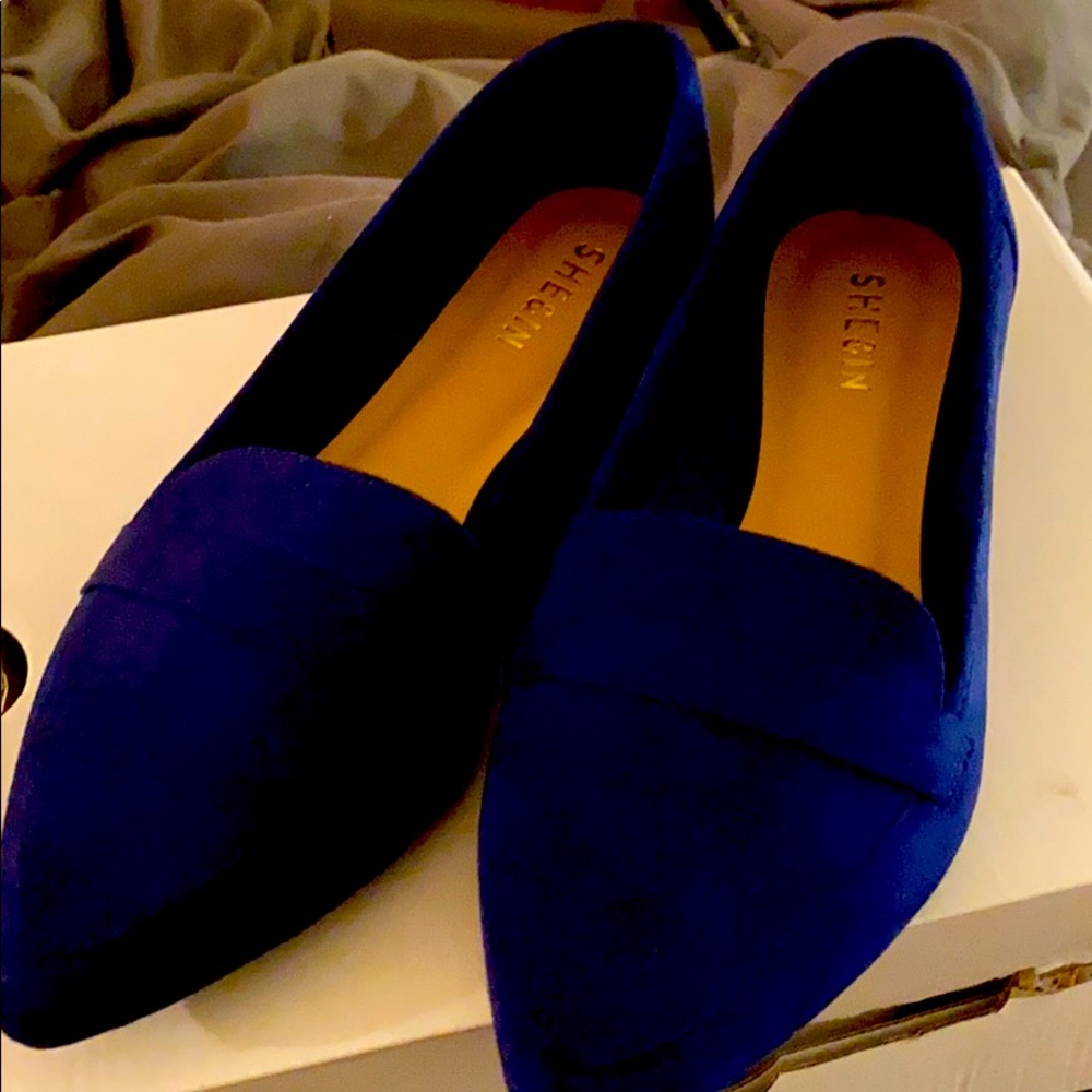 Blue cute flats